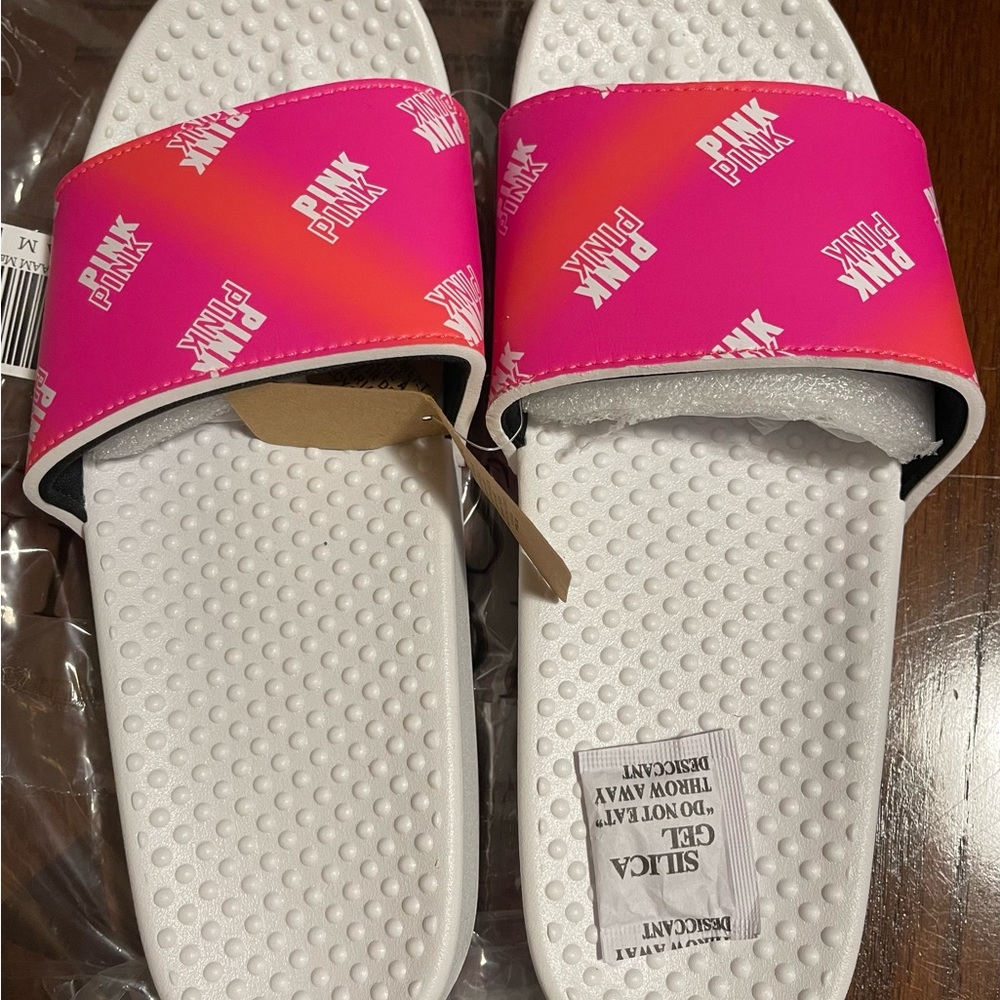BNWT PINK VICTORIA’S SECRET SLIDE SANDALS - Picture 2 of 5
